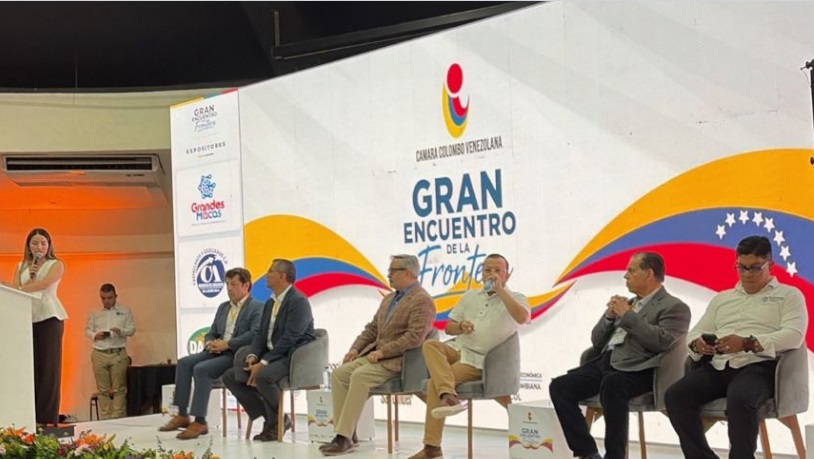 Autoridades y empresarios de Colombia y Venezuela se reúnen en Cúcuta.