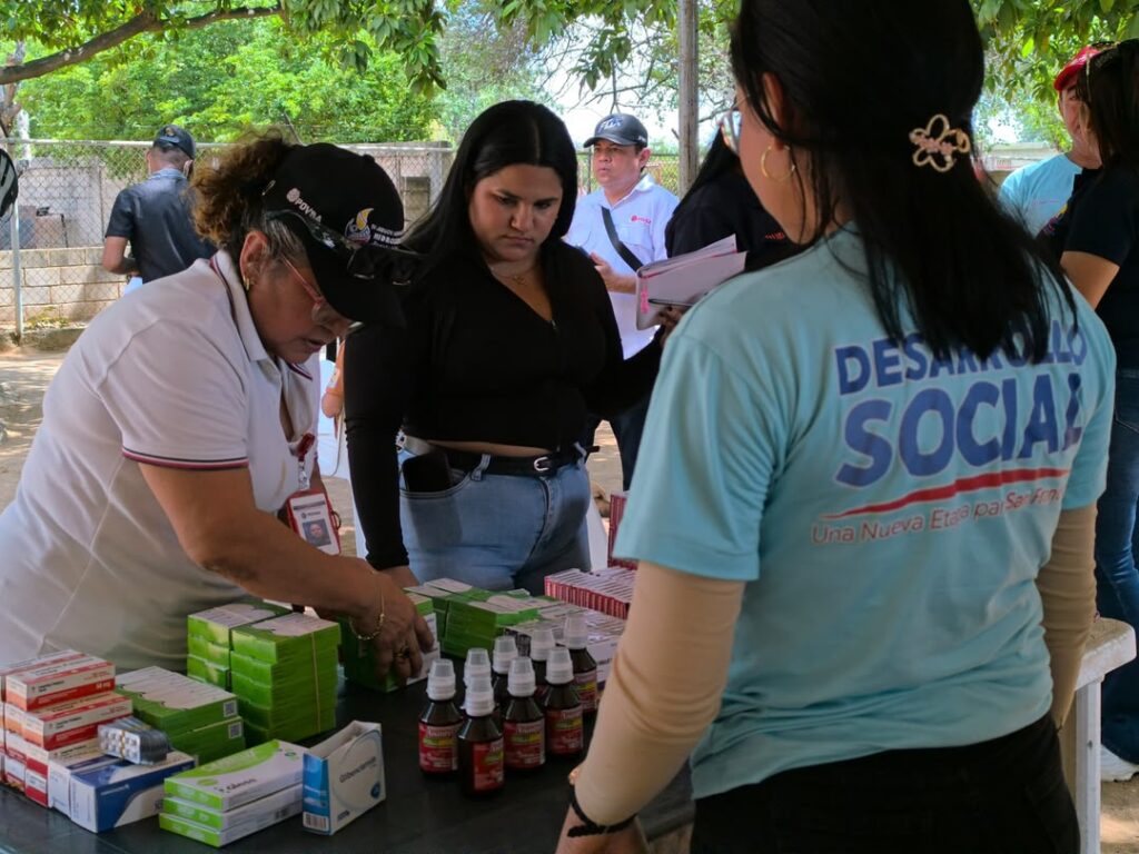 Más de 500 familias del sector Mucubají en San Francisco, Zulia, fueron beneficiadas en una jornada social integral