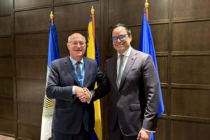 Venezuela y el BID sostienen reunión clave en Tailandia para avanzar en la reincorporación del país al organismo