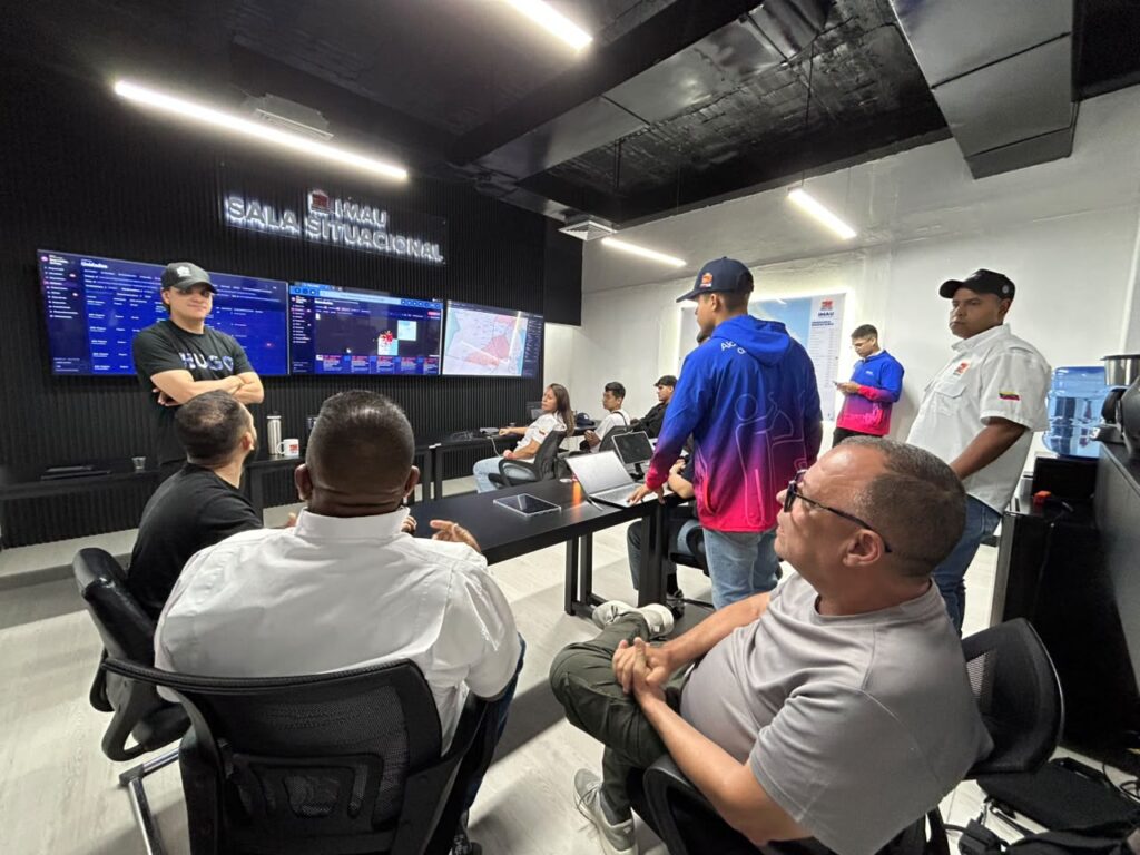 El IMAU y el IMA articulan salas de monitoreo en tiempo real para optimizar la recolección de desechos y atender puntos críticos en Maracaibo