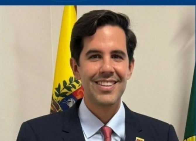 Designan a Oliver Blanco como nuevo canciller de Venezuela.