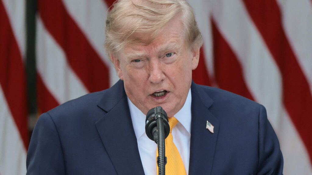 El presidente Donald Trump afirma que habrá elecciones en Venezuela, pero considera pronto su realización