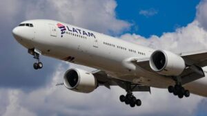 Latam retomará los vuelos directos entre Santiago de Chile y Caracas desde enero de 2027