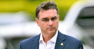 Bolsonaro desconoce la victoria de Lula y solicitará la anulación de la jornada electoral.