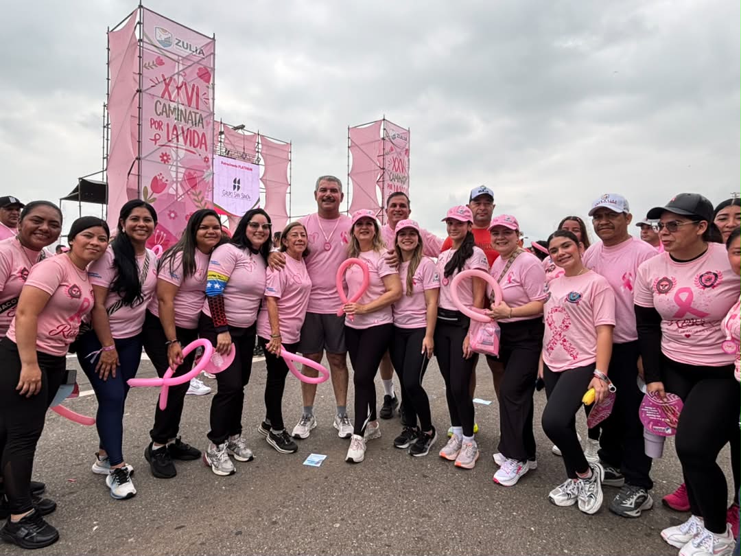 El gobernador Luis Caldera y la primera dama Roselyn López acompañaron la XXVI Caminata por la Vida de Famac en Maracaibo