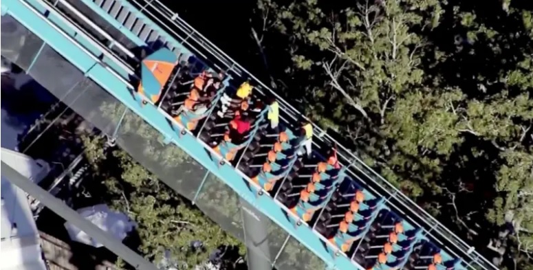 Un muerto y cuatro heridos tras un accidente en la montaña rusa Goliath de Six Flags Over Georgia..